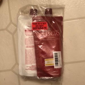 Liscio Japanese Hair Straightening Treatment